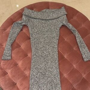 M boutique Knit grey dress, off the shoulder. Above the knee and stretchy.Size S